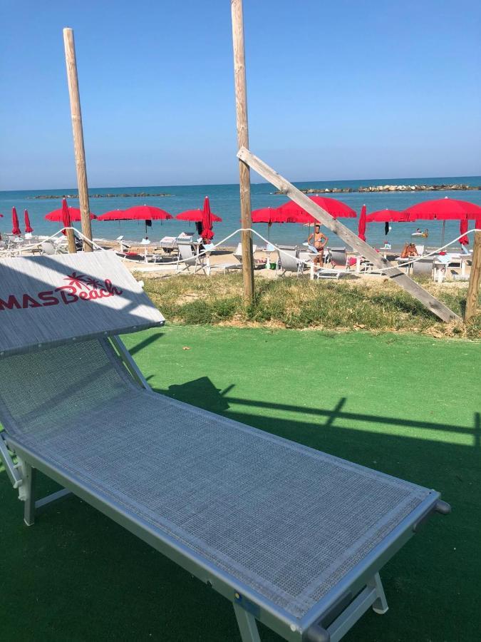 Ambruosi Village Resort&SPA Massignano Eksteriør bilde